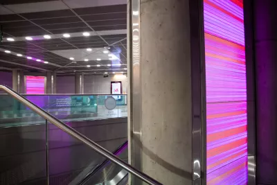 Photo de l'œuvre d'art station Compans Caffarelli ligne B du métro (Agrandir l'image - fenêtre modale)