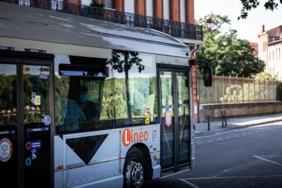 Bus Linéo (Agrandir l'image - fenêtre modale)