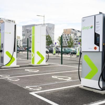 bornes recharge électriques à Borderouge
